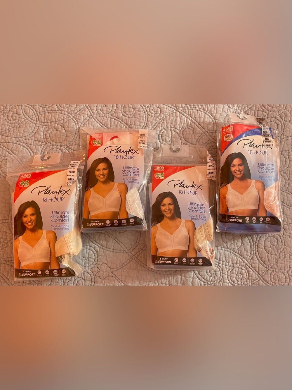 New Playtex 18 Hour Ultimate Shoulder Comfort Bras #4693  Size 38DD lot of 4